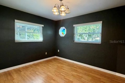 Villa ou maison à vendre à Gulfport, Floride: 2 chambres, 183.2 m2 № 2430635 - photo 27