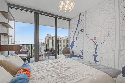 Condo in Miami, Florida, 2 bedrooms  № 2053053 - photo 15