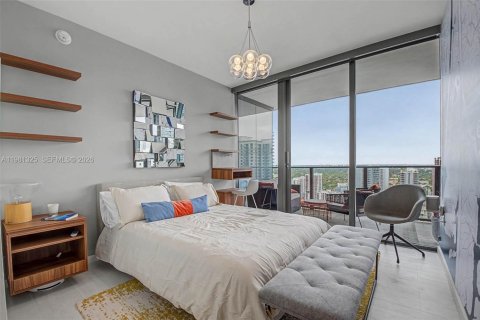 Condo in Miami, Florida, 2 bedrooms  № 2053053 - photo 14