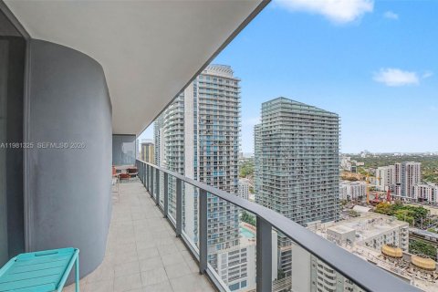 Condo in Miami, Florida, 2 bedrooms  № 2053053 - photo 19
