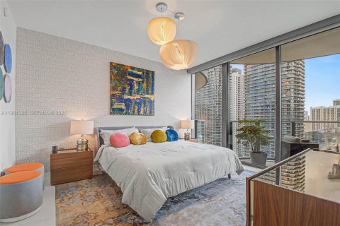 Condo in Miami, Florida, 2 bedrooms  № 2053053 - photo 11