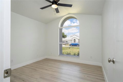 Villa ou maison à vendre à Orlando, Floride: 3 chambres, 145.11 m2 № 2092033 - photo 21