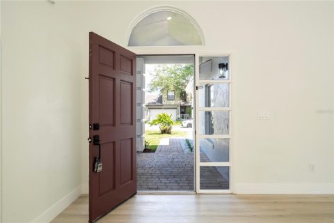 Villa ou maison à vendre à Orlando, Floride: 3 chambres, 145.11 m2 № 2092033 - photo 5