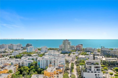 Copropriété à vendre à Miami Beach, Floride: 1 chambre, 68.75 m2 № 1887358 - photo 17