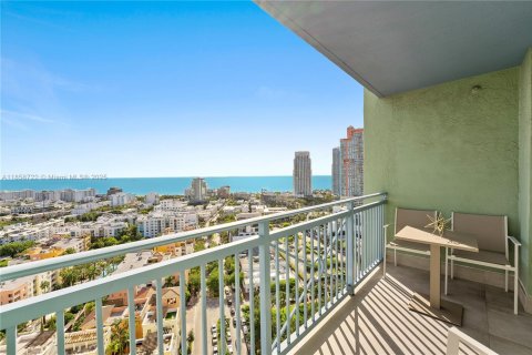 Copropriété à vendre à Miami Beach, Floride: 1 chambre, 68.75 m2 № 1887358 - photo 3
