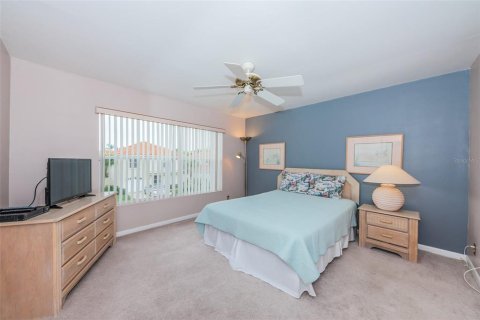 Copropriété à louer à Saint Petersburg, Floride: 2 chambres, 106.37 m2 № 225459 - photo 12