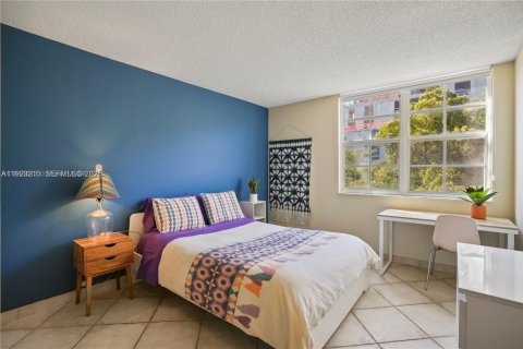 Купить кондоминиум в Авентура, Флорида 3 спальни, 122.63м2, № 1976846 - фото 9