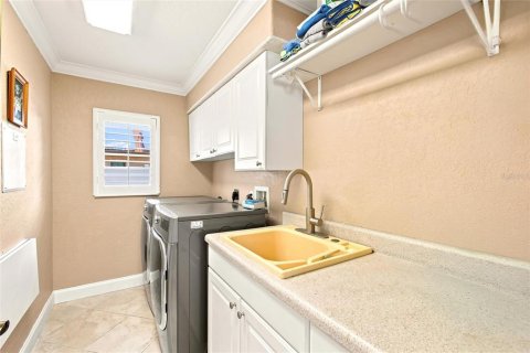 Villa ou maison à vendre à Englewood, Floride: 3 chambres, 188.41 m2 № 2203295 - photo 27