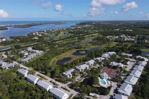 Copropriété à vendre à Englewood, Floride: 2 chambres, 101.45 m2 № 1104969 - photo 1