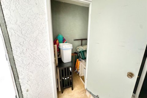 Copropriété à vendre à Englewood, Floride: 2 chambres, 101.45 m2 № 1104969 - photo 12