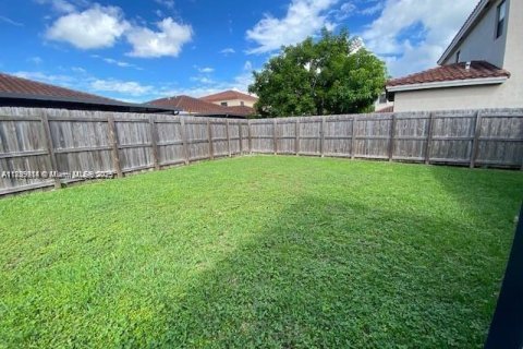 Купить виллу или дом в Майами, Флорида 3 спальни, 177.07м2, № 2036348 - фото 12