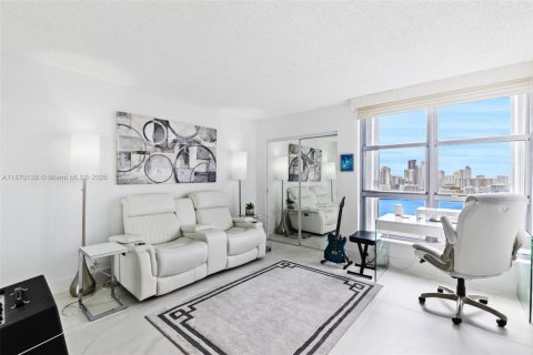 Condominio en venta en Aventura, Florida, 3 dormitorios, 157.38 m2 № 1981923 - foto 22