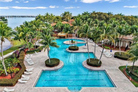 Villa ou maison à vendre à Miramar, Floride: 4 chambres, 229.47 m2 № 2027296 - photo 21