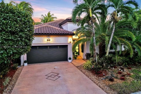 Villa ou maison à vendre à Miramar, Floride: 4 chambres, 229.47 m2 № 2027296 - photo 6