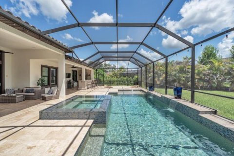 House in Fish Hawk, Florida 4 bedrooms, 352.75 sq.m. № 1815379 - photo 10