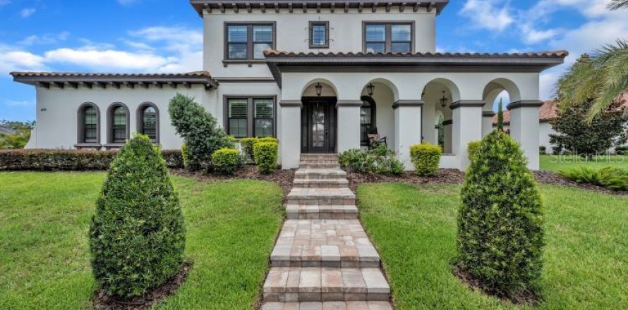 House in Fish Hawk, Florida 4 bedrooms, 352.75 sq.m. № 1815379