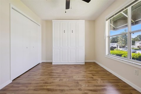 House in The Villages, Florida 3 bedrooms, 117.52 sq.m. № 2202996 - photo 30
