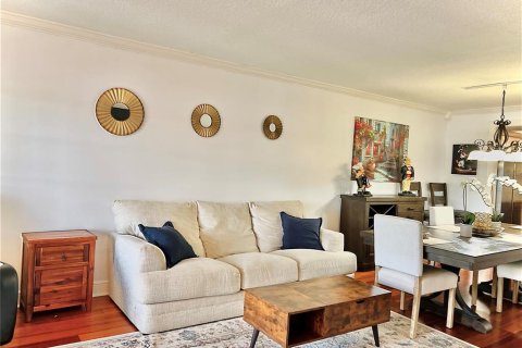 Condo in North Palm Beach, Florida, 2 bedrooms  № 2227685 - photo 20