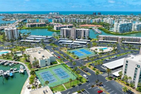 Condominio en venta en South Pasadena, Florida, 2 dormitorios, 97.55 m2 № 2205253 - foto 11