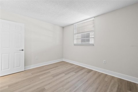 Condominio en venta en South Pasadena, Florida, 2 dormitorios, 97.55 m2 № 2205253 - foto 30