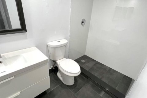 Condo in Lake Worth, Florida, 3 bedrooms  № 2250588 - photo 3