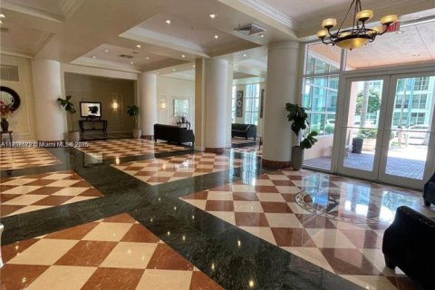 Condo in Sunny Isles Beach, Florida, 3 bedrooms  № 1864903 - photo 17