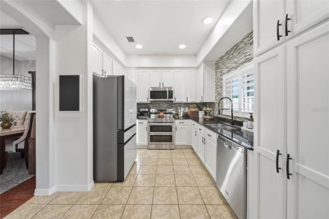 Купить виллу или дом в Тампа, Флорида 4 комнаты, 223.34м2, № 2220804 - фото 22