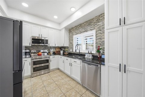 Купить виллу или дом в Тампа, Флорида 4 комнаты, 223.34м2, № 2220804 - фото 17
