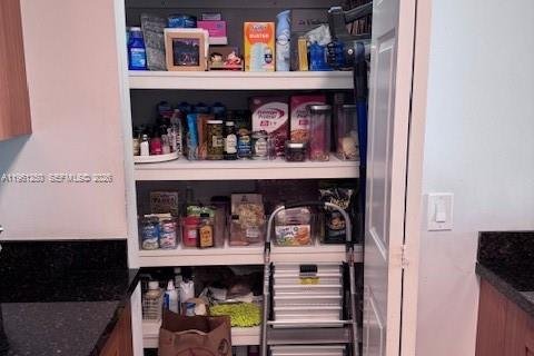 Condominio en venta en Coral Gables, Florida, 2 dormitorios, 104.79 m2 № 2023278 - foto 17