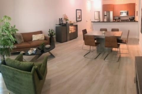 Condominio en venta en Coral Gables, Florida, 2 dormitorios, 104.79 m2 № 2023278 - foto 5