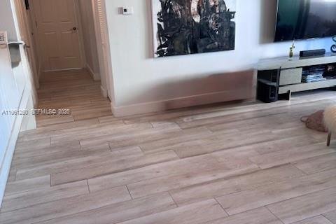 Condominio en venta en Coral Gables, Florida, 2 dormitorios, 104.79 m2 № 2023278 - foto 14