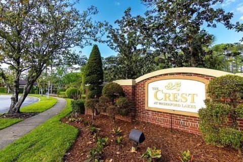 Condo in Orlando, Florida, 3 bedrooms № 2103644 - photo 2