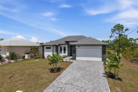 Villa ou maison à vendre à Placida, Floride: 3 chambres, 142.23 m2 № 2107865 - photo 3