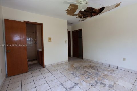 Commercial property in Miami, Florida 169.18 sq.m. № 2075975 - photo 25