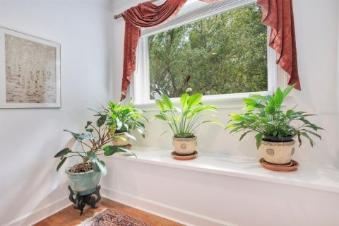 House in Lakeland, Florida 4 bedrooms, 357.4 sq.m. № 2226847 - photo 24