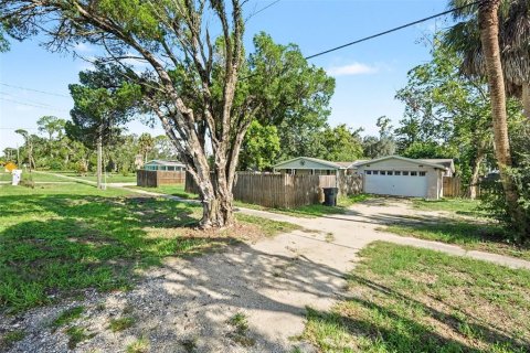 Villa ou maison à Ruskin, Floride 3 chambres, 152.73 m2 № 2291384