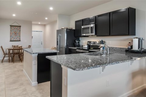 Adosado en venta en Davenport, Florida, 3 dormitorios, 131.27 m2 № 2296708 - foto 6