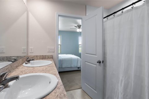 Adosado en venta en Davenport, Florida, 3 dormitorios, 131.27 m2 № 2296708 - foto 23
