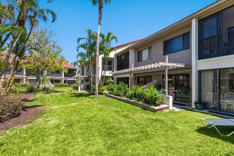 Condo in Sarasota, Florida, 2 bedrooms  № 1651255 - photo 30