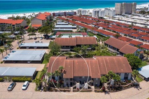 Condo in Sarasota, Florida, 2 bedrooms  № 1651255 - photo 3