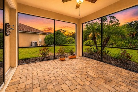 Villa ou maison à vendre à Venice, Floride: 3 chambres, 179.86 m2 № 2259166 - photo 2