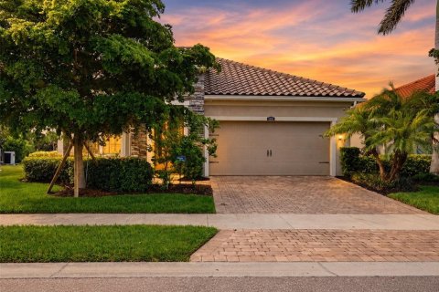 Casa en Venice, Florida 3 dormitorios, 179.86 m2 № 2259166