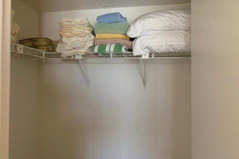 Снять в аренду кондоминиум в Сарасота, Флорида 2 спальни, 113.71м2, № 625288 - фото 15