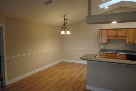 Apartamento en alquiler en Newberry, Florida, 3 dormitorios, 138.33 m2 № 1880809 - foto 5