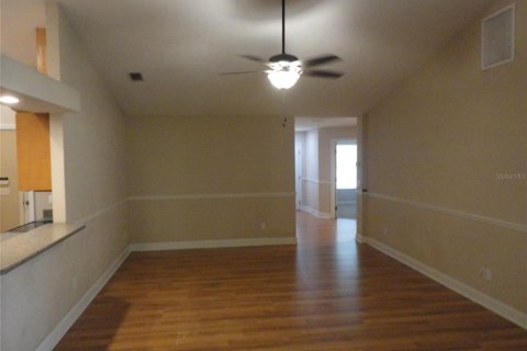 Apartamento en alquiler en Newberry, Florida, 3 dormitorios, 138.33 m2 № 1880809 - foto 3