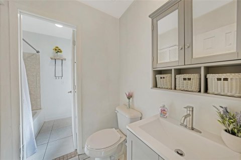 House in Port Charlotte, Florida 3 bedrooms, 84.73 sq.m. № 1884995 - photo 22