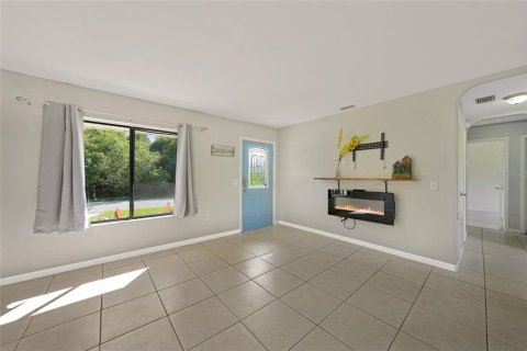 House in Port Charlotte, Florida 3 bedrooms, 84.73 sq.m. № 1884995 - photo 9