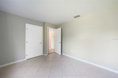 House in Port Charlotte, Florida 3 bedrooms, 84.73 sq.m. № 1884995 - photo 19