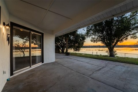 Villa ou maison à louer à Ocoee, Floride: 3 chambres, 125.33 m2 № 2396972 - photo 8