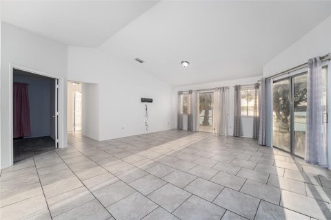 Villa ou maison à louer à Ocoee, Floride: 3 chambres, 125.33 m2 № 2396972 - photo 17